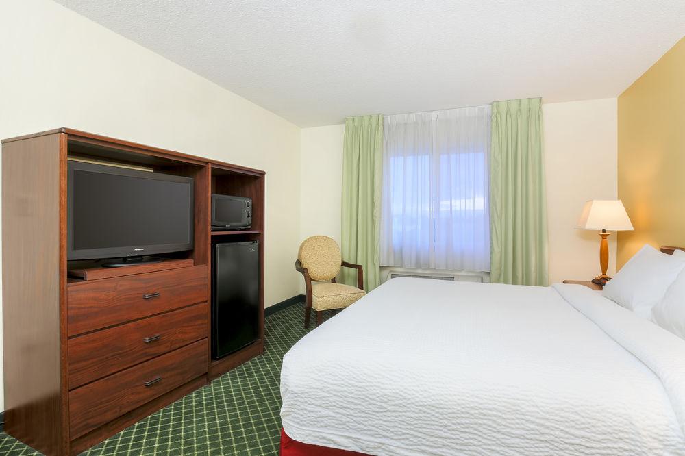 Fairfield Inn Erie Millcreek Mall Eksteriør billede