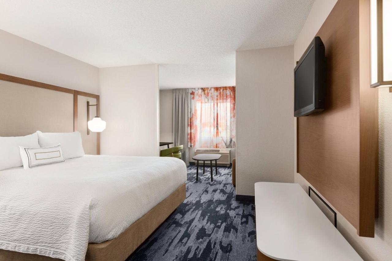 Fairfield Inn Erie Millcreek Mall Eksteriør billede