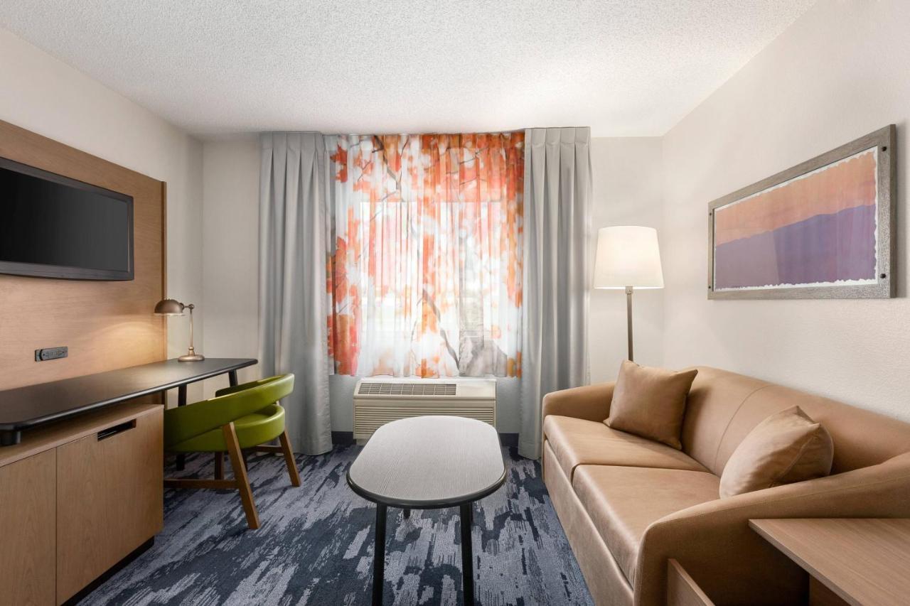 Fairfield Inn Erie Millcreek Mall Eksteriør billede