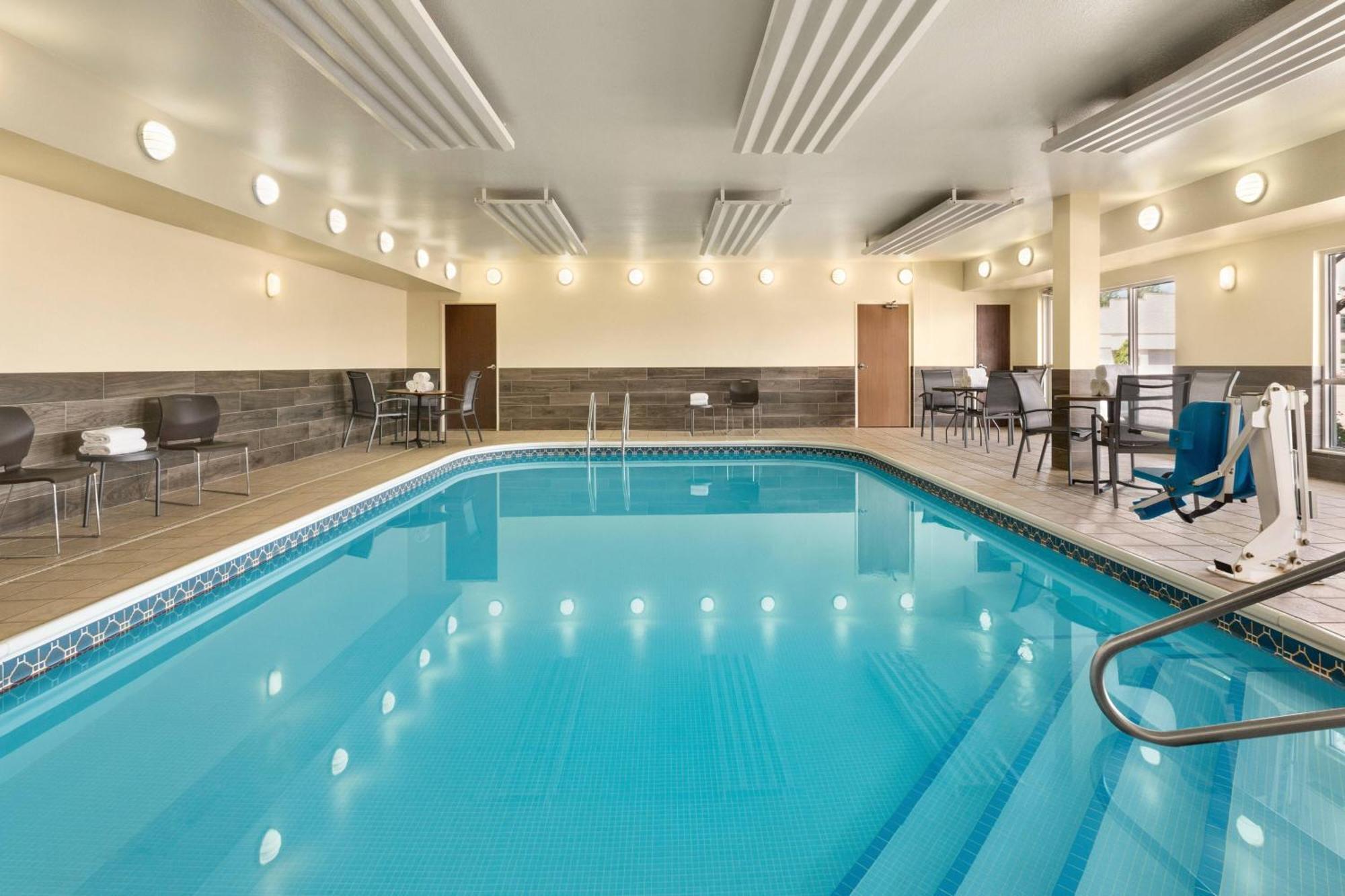 Fairfield Inn Erie Millcreek Mall Eksteriør billede